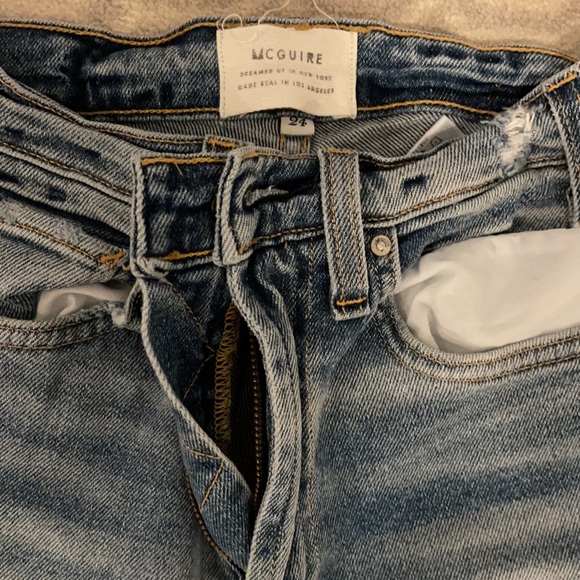 Jeans with Red Stripe - Picture 4 of 4